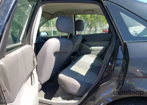 2005 Ford Focus Zx4 из США, поврежденный, VIN 1FAFP34NX5W168302